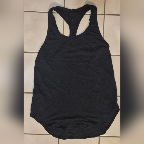 Lululemon Yogi Racer Back III
 Black - Picture 4 of 7